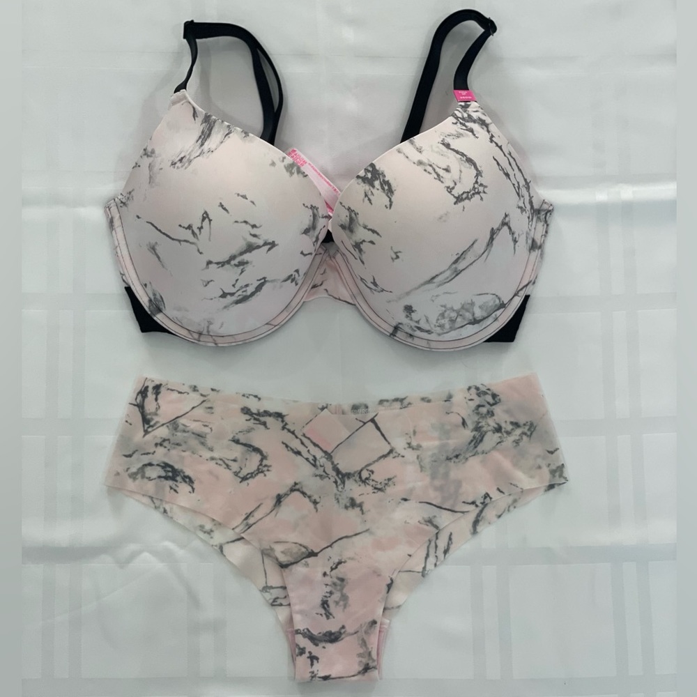 NWT Victoria Secret PINK 36DD Push -up Bra & Cheekster M Panty set